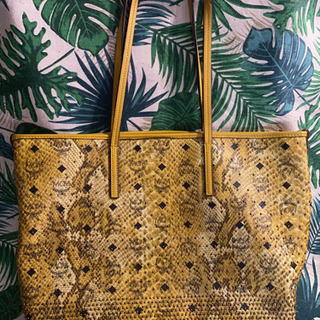 MCM バッグの画像
