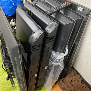 テレビ6台