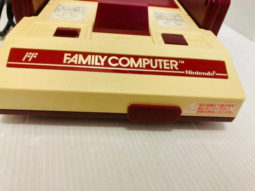 ★美品　現状販売　ファミリーコンピュータ　ファミリーベーシックセット　HVC-001 HVC-001 ファミコン本体完品　 任天堂 初代ファミコン HVC-001 本体 ファミリーコンピュータ 動作 