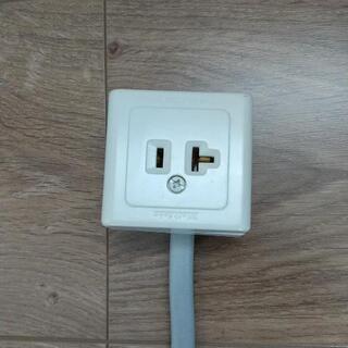 最終価格‼️あると便利❗【早い者勝ち❗】変換延長コード‼️(200V→100V)値下げ　現金手渡しの画像