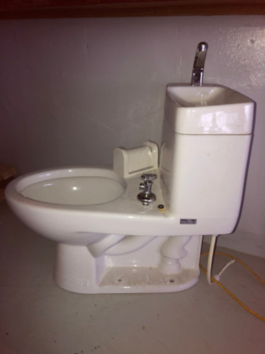 ♪トイレ便器＆手洗い付きタンク♪ ホワイト