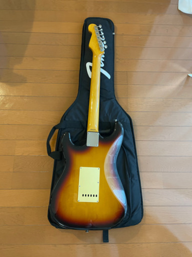 【引渡先決定済】Fender Japan