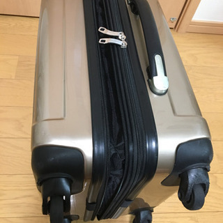 【中古】smart bird スーツケース キャリーケース Sサイズ（伸縮可能で容量拡張可）の画像