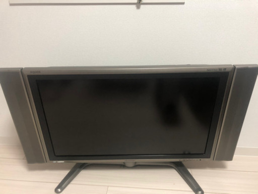 AQUOS 2005年製液晶カラーテレビ