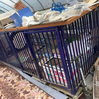 大型犬　犬小屋　あげます！！