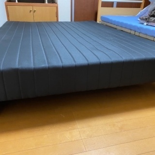 一体型脚付きマットレスダブルの画像