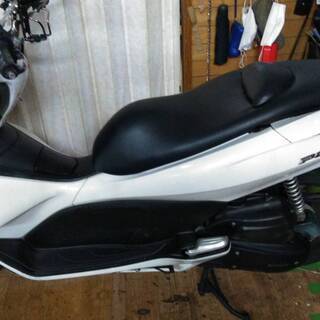 ホンダPCX125　　１３万円　タンデム新品２万２千円エレガントタイプ