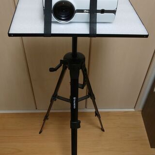 【美品】プロジェクター入門セット（本体、スタンド、100インチス...