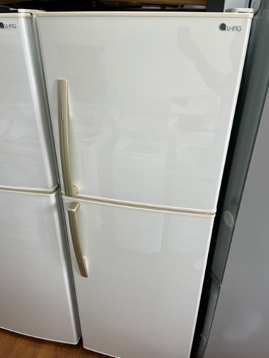 送料・設置込み　228L U-ING 2016年