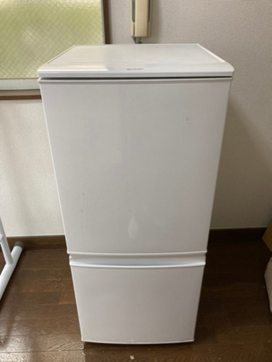 シャープ　2015年式　冷蔵庫　送料込み