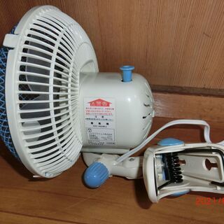 クリップ扇風機