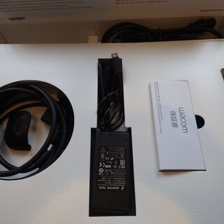 【美品】Wacom Cintiq 16 ワコム液晶タブレット DTK1660K0D【1年半使用品】【ワコム直営店購入品】の画像
