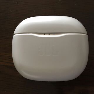 JBLワイヤレスイヤホン　充電ケース