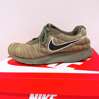 NIKE ナイキ 緑　27.5cmの画像