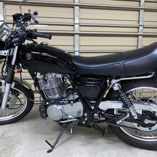 YAMAHA SR400 RH16Jの画像
