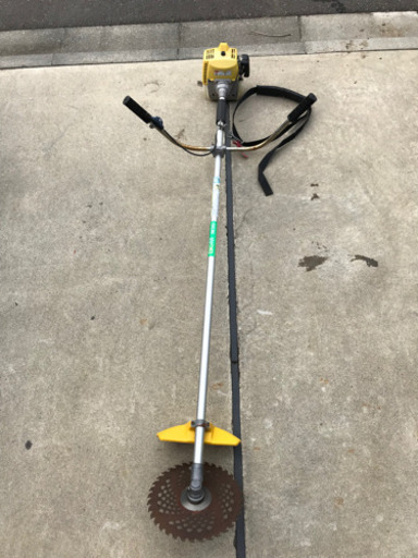 エンジン草刈機　刈払い