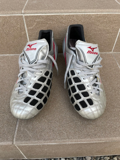 超レア　サッカースパイク