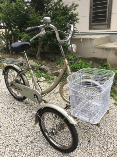 262.三輪自転車（前2輪）