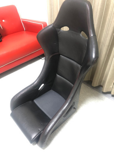 フルバケットシート　ブラック　レザー風