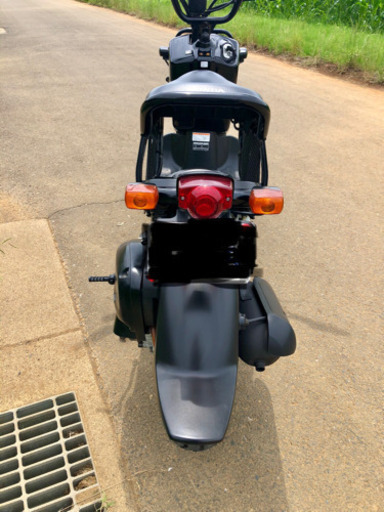 出ました！大人気ズーマー！ピカピカ程度極上！　ワンオーナー！走行4千キロ台！整備しすぎて絶好調です！