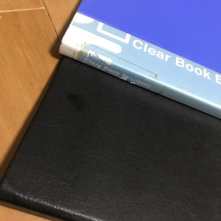 バインダー３つ､クリアポケットファイル２冊の画像