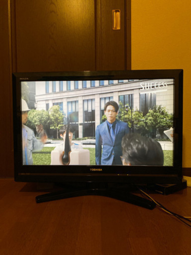 東芝レグザ　　32型