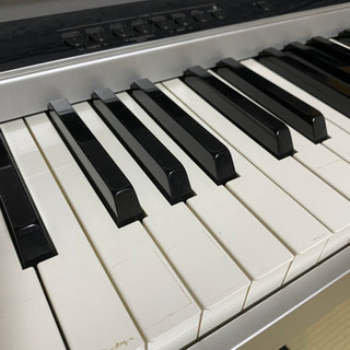 電子ピアノ　カシオの画像