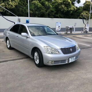 トヨタクラウン中古車