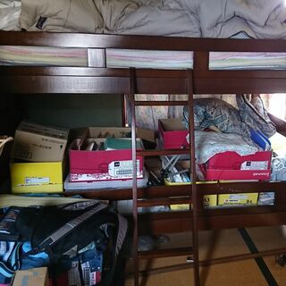 木製二段ベッド