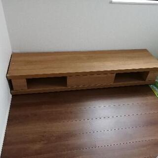 お譲り先決まりました。テレビボード