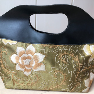 ✨美品　刺繍　ハンドバッグ　カバンの画像