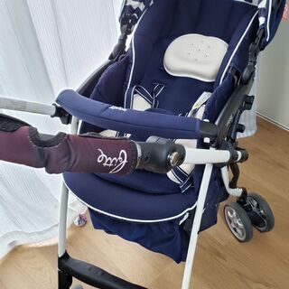 アップリカベビーカーの画像