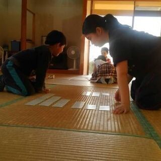 競技かるたの練習をしています！！沖縄秋の田会の画像