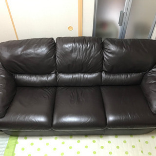 取引中【極上高級品】元値9万円　3人掛けソファー　