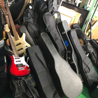 👑全品半額SALE‼️各種ギター、ベース大特価⭐️¥3000-から‼️