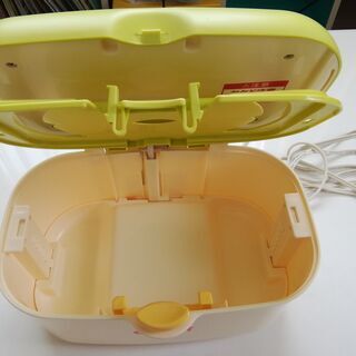 コンビ　おしりふきあたため器の画像