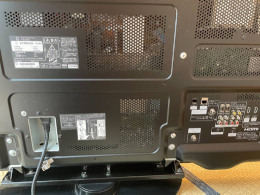 HITACHI 42型テレビ