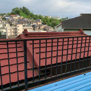 🟧横浜市南区3LDK 家具付🏡外国人可、生活保護可、展望よいバルコニーと広い山庭あり - 不動産