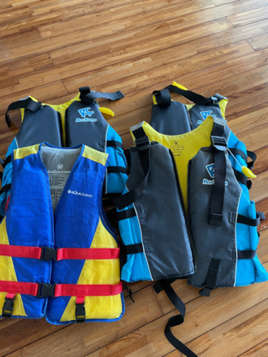 4つセット　Reef Tourer シュノーケリングベスト　フローティングベスト　ライフジャケット