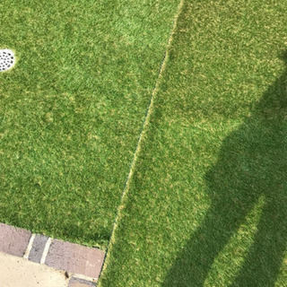 人工芝の余り