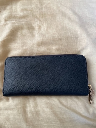 マイケルコースラウンド長財布！ほぼ未使用！美品