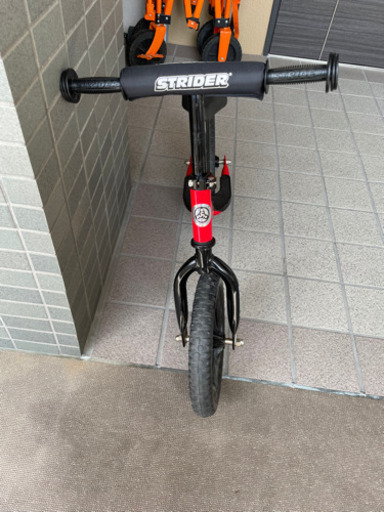 【決まりました】ストライダー 12インチ　スポーツモデル
