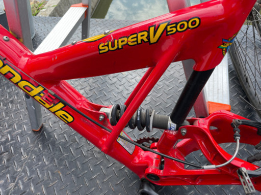 キャノンデール　cannondale super v 500