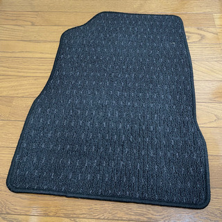 ＤＥ系デミオのフロアマット（中古美品）の画像