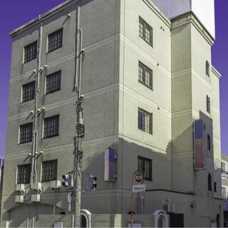 シェアハウス本町通「アリスト白亜」２Ｆフロア５室　入居者募集中！