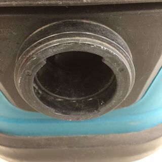 マキタ makita 470 集じん機【リライズ野田愛宕店】【店頭取引限定】【中古】【管理番号：IT2HOVXKSGN0】の画像
