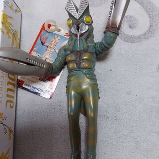 ウルトラ怪獣　バルタン星人