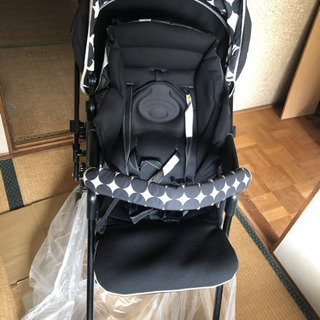 （お引き渡し完了）ベビーカー