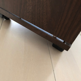 コミックラック　本棚　キャスター付きの画像