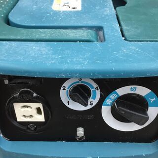 決算セール大特価！ マキタ makita 484 集じん機 セール価格10月10日まで【リライズ野田愛宕店】【店頭取引限定】【中古】【管理番号：IT4JI423Z8K8】の画像